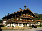 Hauserbauer